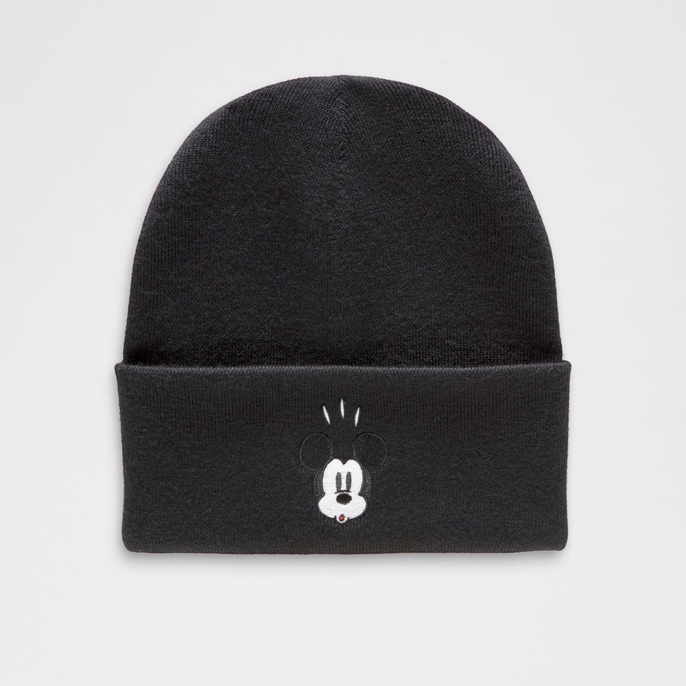 NWT Lululemon X Disney Mickey Mouse Beanie Hat